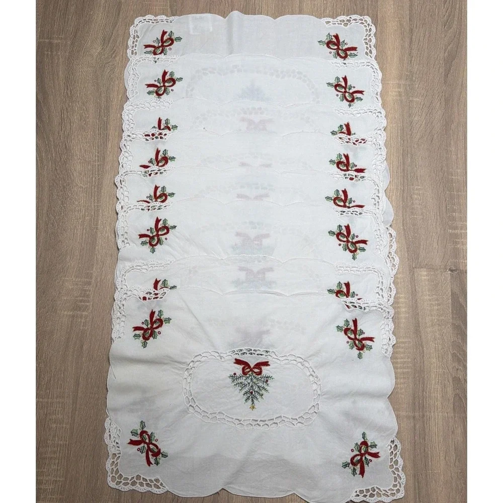 Christmas Placemat 8pc Set Vintage Poinsettia Cut Work Embroidery Crochet Cotton